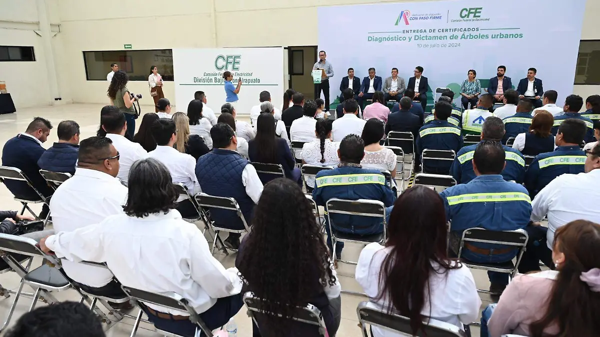 Capacitan a Personal de CFE en 'Diagnóstico y Dictamen de Árboles Urbanos' (9)